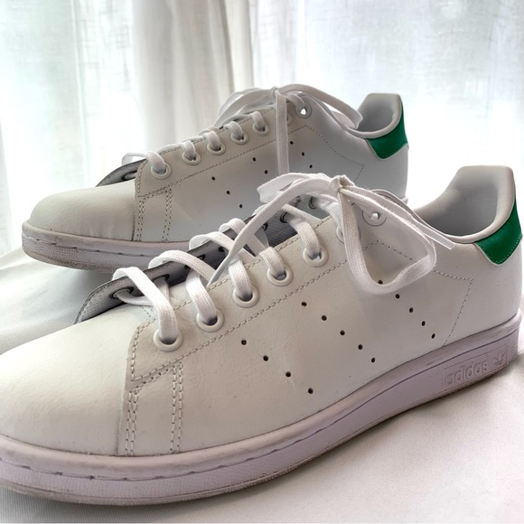 adidas Originals unisex Stan Smith Big Kid 7, women’s 8.5/9.* Barely worn. - Picture 3 of 10